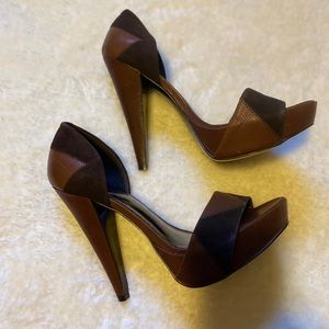 Jessica Simpson heels